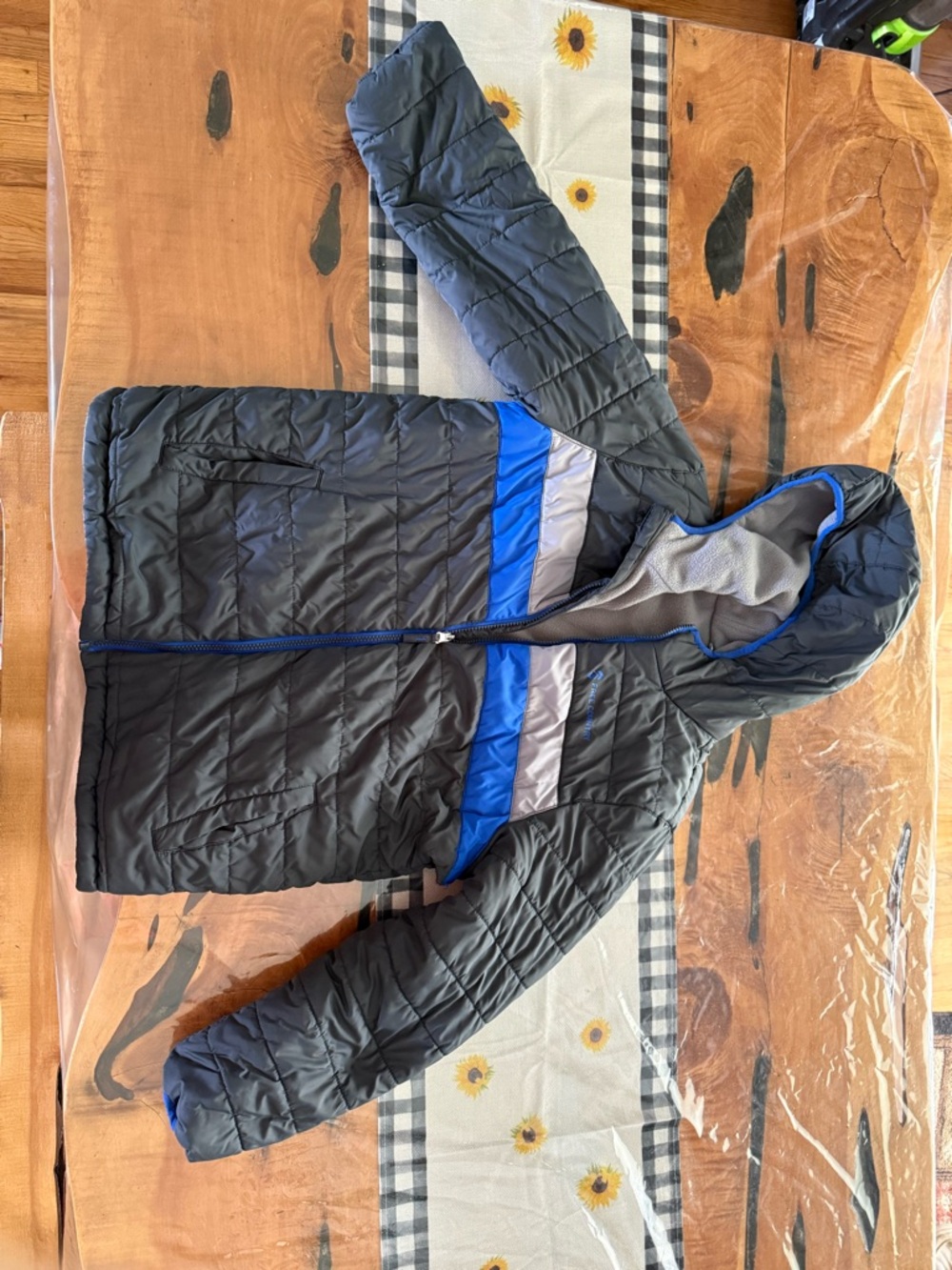 Source Unknown Kids Hooded Quilted Jacket in Black with Blue & Silver Stripe